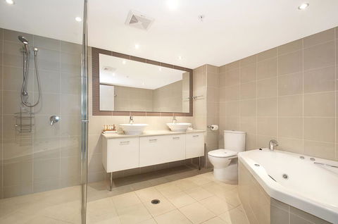 Aqua Vista Resort - Accommodation Asia 1