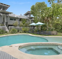 AquawatersBelongil - Accommodation Guide