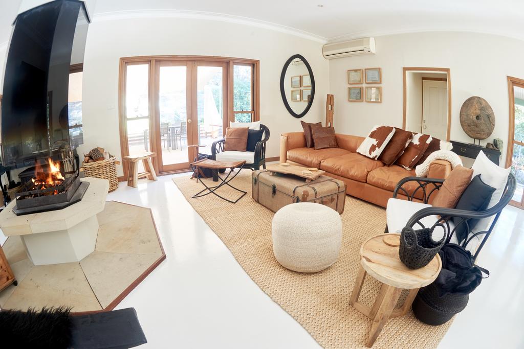 Laguna NSW Accommodation Guide