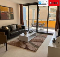 ARENA RESORT STYLE EXEC FREE NETFLIX WIFI WINE - Accommodation Asia