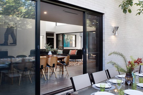 Arenas South - Accommodation Asia 2