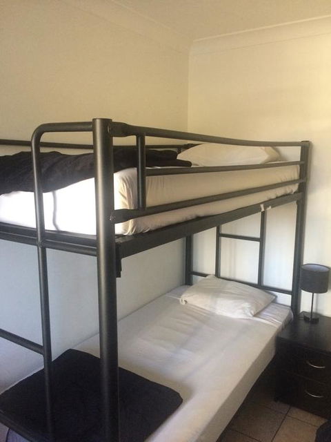 Arrival Lodge Bed & Breakfast - Accommodation Asia 1