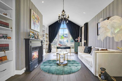 Luxury & Plush Lifestyle 5 Bedroom House In Mt Eliza - Accommodation Asia 2