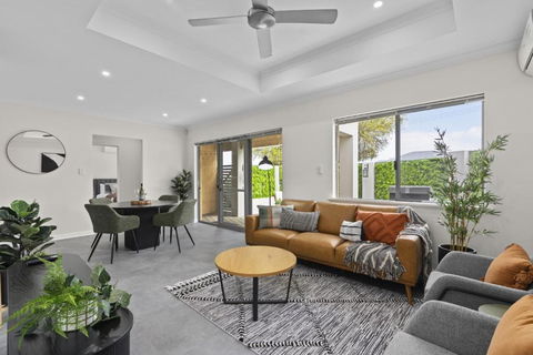 Luxury On Lewes - Accommodation Asia 0