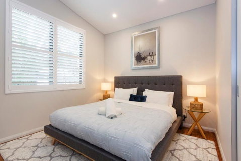 Luxury Modern Escapia - Accommodation Guide 2