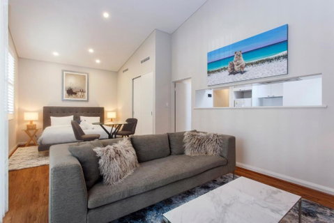Luxury Modern Escapia - Accommodation Guide 0