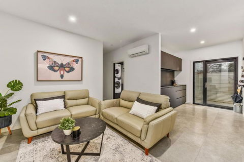 Luxury On Holland Kingston SE - Accommodation Asia 1