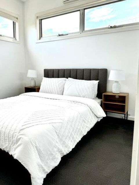 Luxury Stay In Williamstown - Accommodation Asia 3
