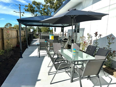 Main Residences - Accommodation Guide 1