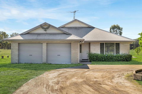 Madigan Cottages - The Homestead - Accommodation Asia 2