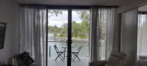 Marina View Apartment On The Maribyrnong River, Melbourne - Accommodation Asia 0