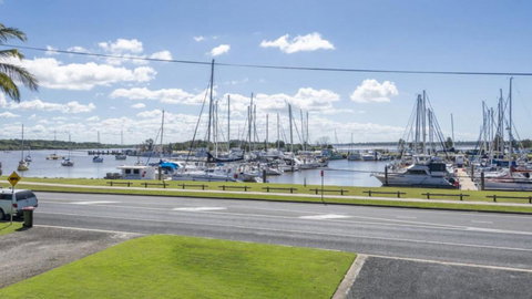 Marina Views - Great For Families - Accommodation Asia 1