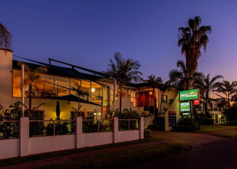 McNevins Maryborough Motel - Accommodation Guide 2