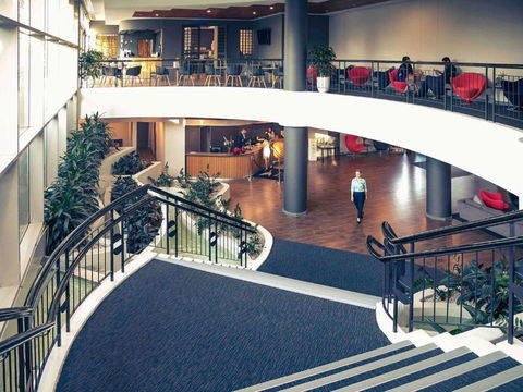 Mercure Sydney Parramatta - Accommodation Guide 2
