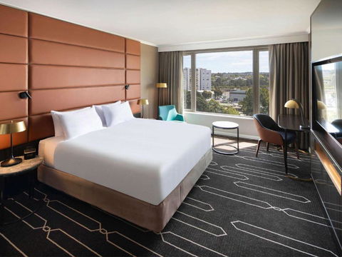 Mercure Sydney Parramatta - Accommodation Guide 1