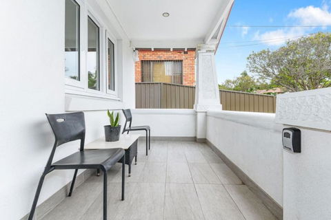 Mins To Mall Convenient 3 Beds Classic Charm Home - Accommodation Asia 2