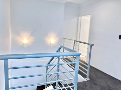 Modern Double-Story Abode A Scarborough Delight - Accommodation China 1