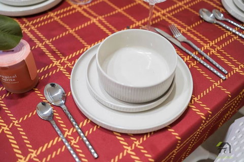 Modern Four-bedroom House In Castle Hill - Accommodation Asia 1