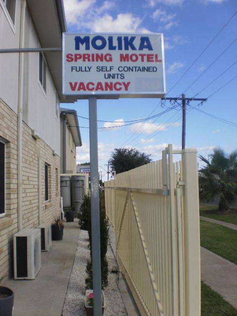 Molika Springs Motel - Accommodation Asia 0