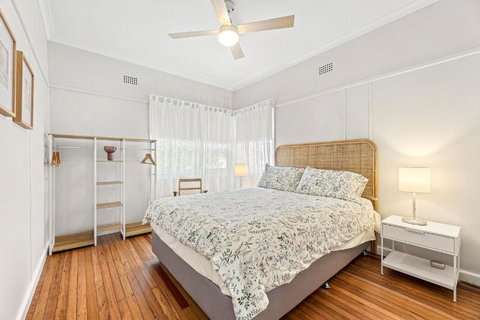 Narooma Lighthouse Cottage - 74 Princes Highway Narooma - Accommodation China 2