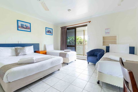 Motel Ingham - Accommodation Guide 1