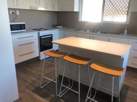 Mt Isa - Emerald Gem 3 Bedroom Home QUIET AREA - Accommodation Asia 3