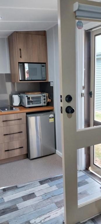 Mt Lyell (Back Cabin) - Accommodation Asia 2