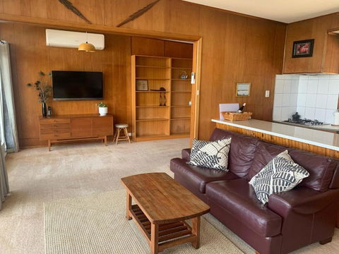 Muggins Rustic Paradise - Accommodation Asia 1