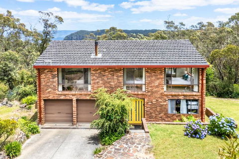 Narrow Neck Retreat - Accommodation Asia 0