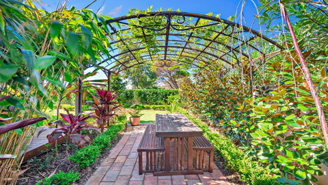 Nelson Bay CBD Oasis 13 Government Rd - Accommodation China 1