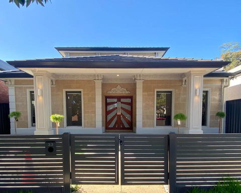 New Spacious Luxury 5 Bedroom Mansion In Unley - Accommodation Asia 0