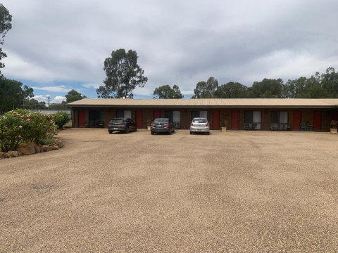 Newell Motor Inn Narrandera - Accommodation Asia 3