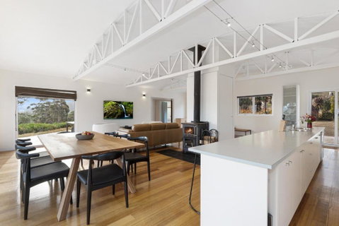 Newhaven - Accommodation Guide 2