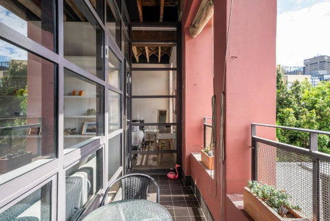 New York Style Apartment In Chippendale NSW - Accommodation Guide 1