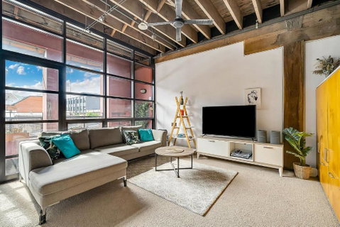 New York Style Apartment In Chippendale NSW - Accommodation Guide 0