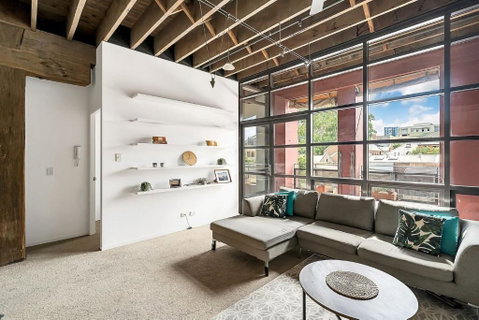 New York Style Apartment In Chippendale NSW - Accommodation Guide 3