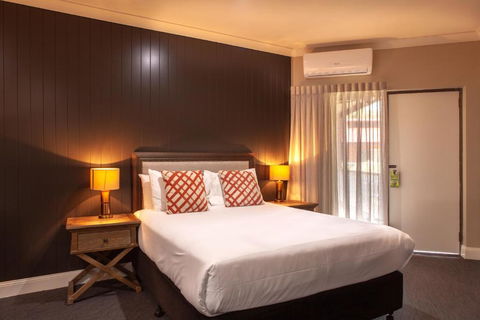Nightcap At Archer Hotel - Accommodation Asia 0