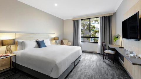 Oaks Sydney North Ryde Suites - Accommodation Asia 0