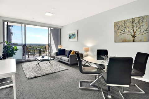 North Sydney Large Two Bedroom MIL2302 - Accommodation China 0