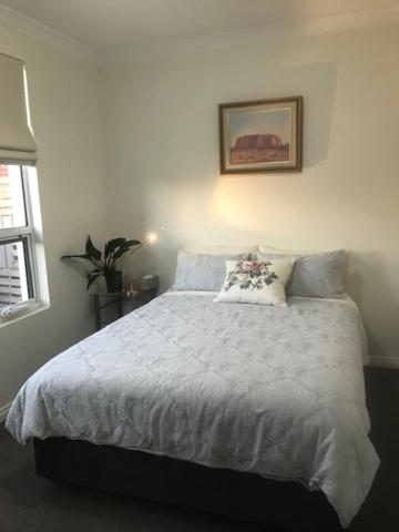 Not Quite The Ritz - Accommodation Asia 1