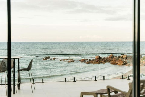 Novo Luxury Apartment Penguin Accommodation Itas - Accommodation Asia 2