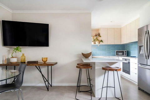 Oak Retreat Bliss By The Beach - Accommodation Asia 1