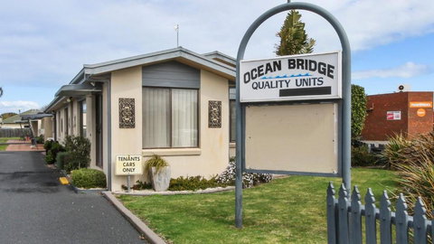Ocean Bridge Lakes Entrance - Accommodation Asia 1