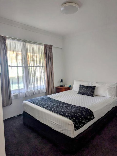 Ocean Drive Motel - Accommodation Guide 3