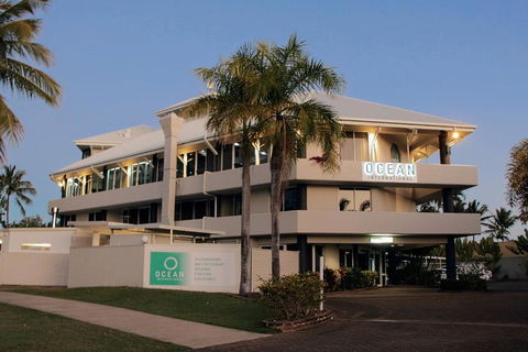 Ocean International Hotel - Accommodation China 0
