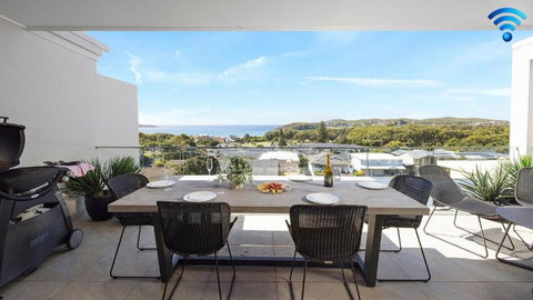 Ocean Scene - Accommodation Guide 0