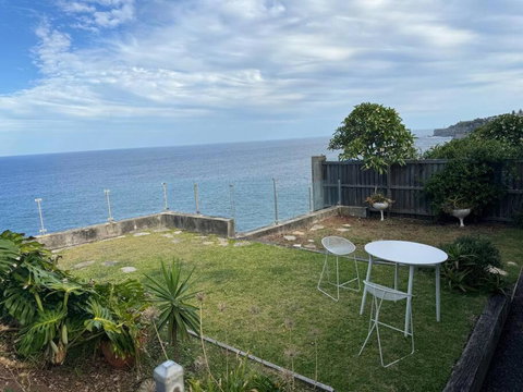 Oceanfront Dreamscape In Vaucluse Sydney! - Accommodation Guide 2