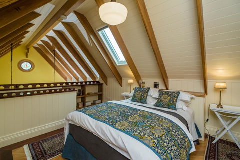 Old Bank Boutique Hotel - Accommodation Asia 1