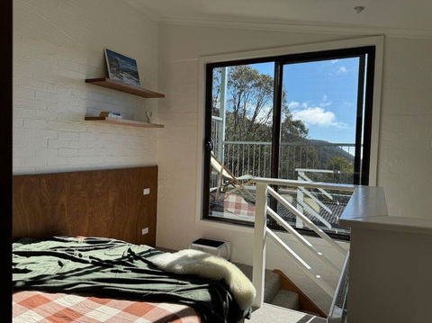 One Cedarwood - Petite Challet Falls Creek - Accommodation Asia 1