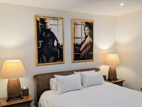 ONE Luxury Apartment - Accommodation Guide 0